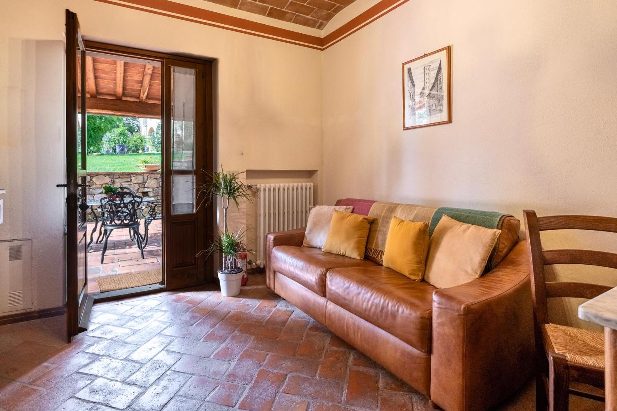 Agriturismo Borgo Sant'Ercolano Ciggiano Exterior photo