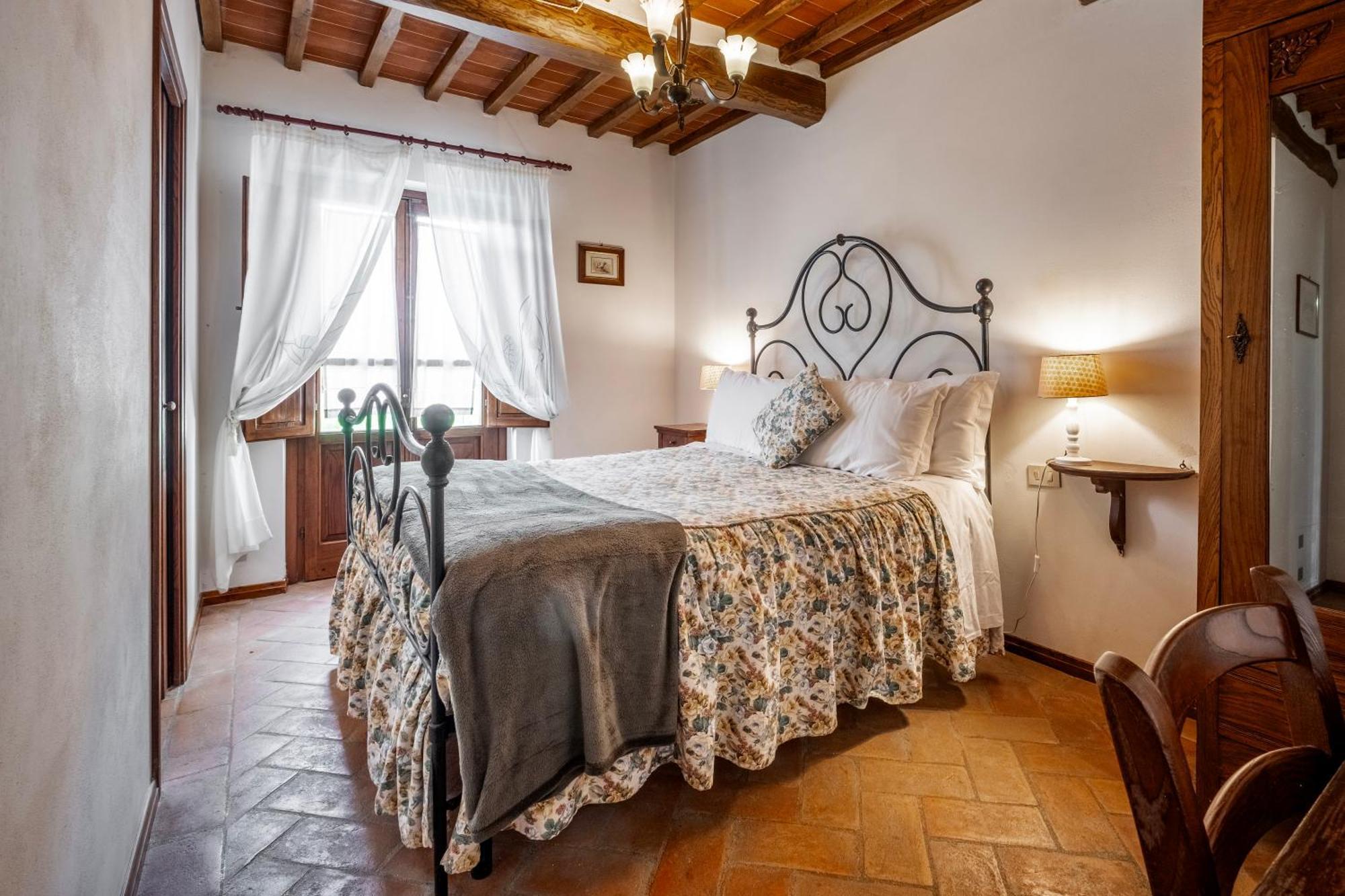 Agriturismo Borgo Sant'Ercolano Ciggiano Exterior photo
