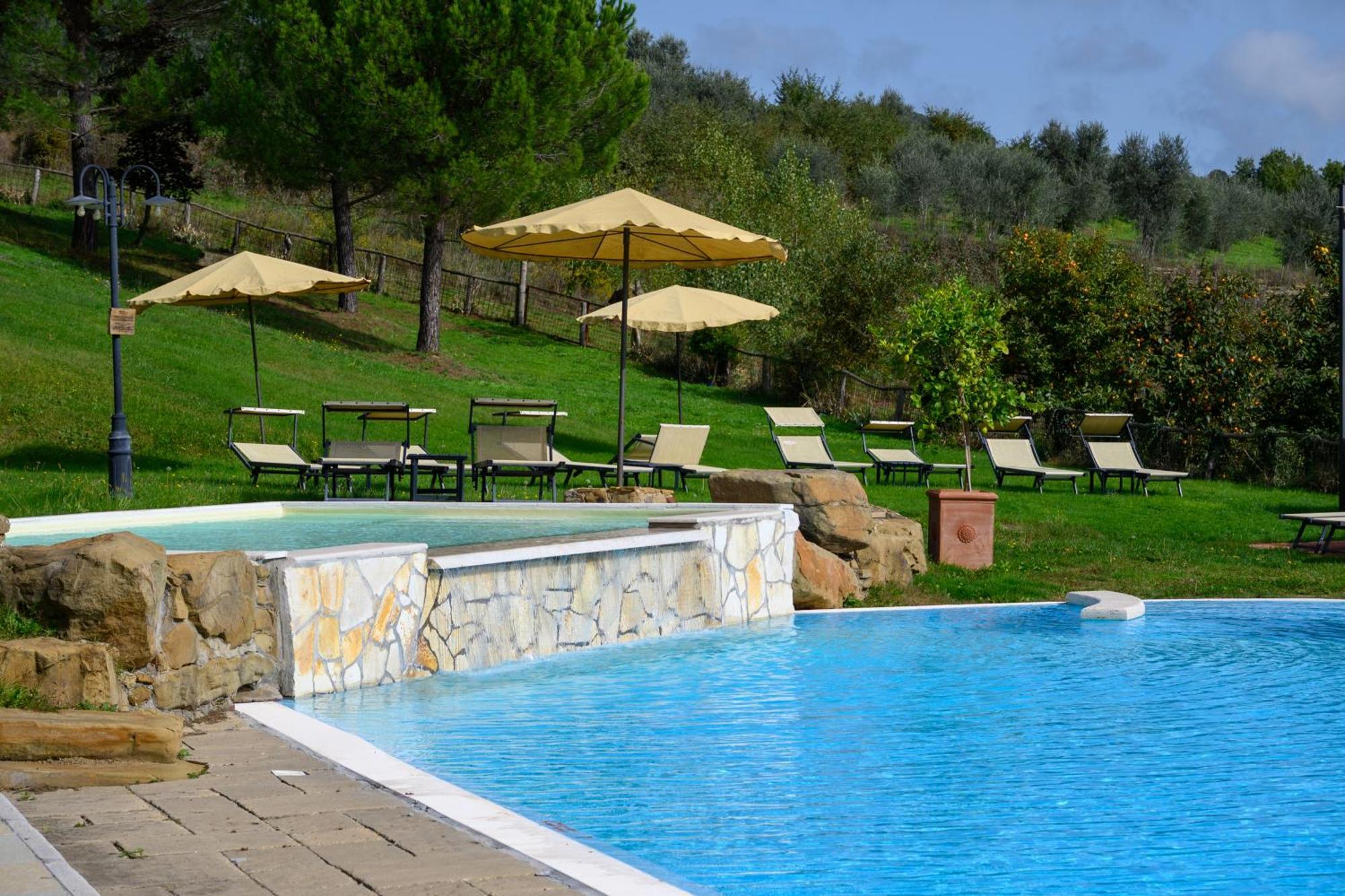 Agriturismo Borgo Sant'Ercolano Ciggiano Exterior photo